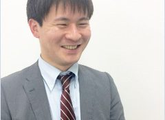 営業先輩社員画像